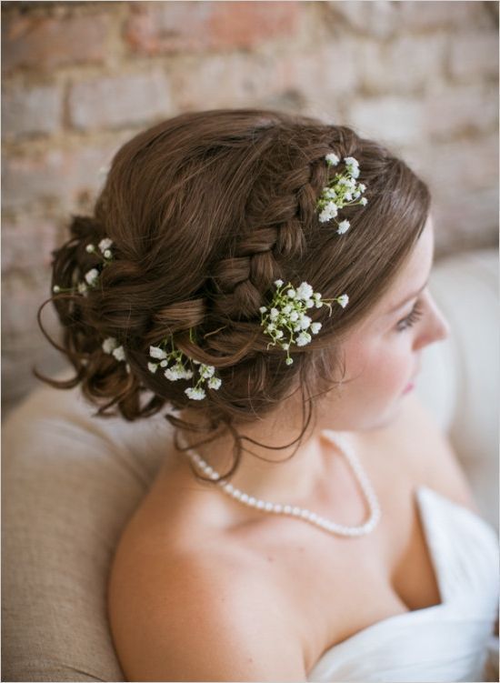 結婚式の髪型は花嫁さんにはあみこみが可愛い 結婚式 髪型 ヘアスタイル